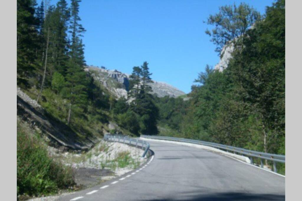 La Pasiega San Roque de Ríomiera Exterior foto